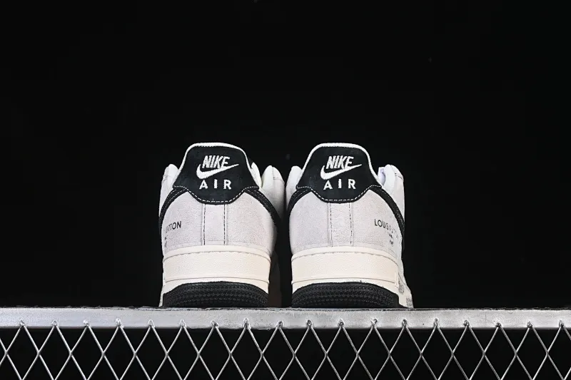 All categories Nk Air Force 1 Air Force series Nk Air Force 1 Low Air Force low top Nike Air Force 1'07 Low LV co-branded double spelled black graffiti Air Force 1 low top casual sneakers CX5050-Y06